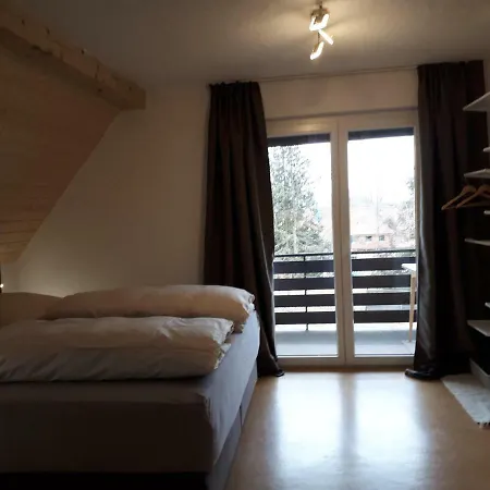 Der Waldvogel Guest house